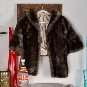 Vintage Regina Glenara by Glenoit faux fur brown cape shawl